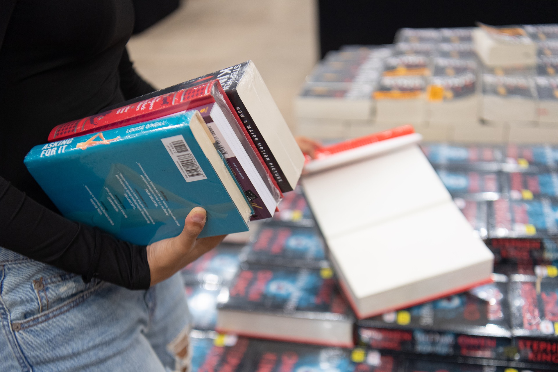 independent book tour